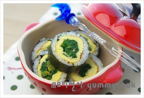시금치 달걀김밥, 시금치 많이 먹어요 ~~ ♬
