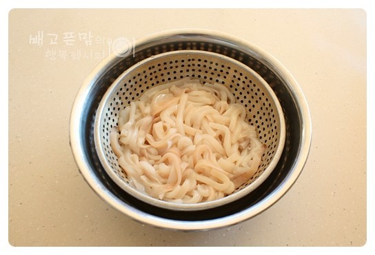 혼자보다 둘이 좋아!! 무말랭이 넣고 만든 오징어젓 | 인스티즈
