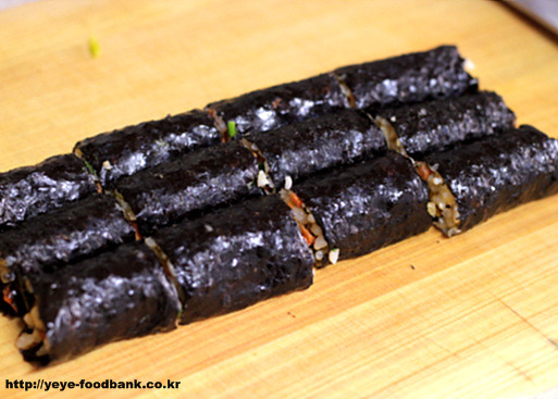 김밥한입 이미지